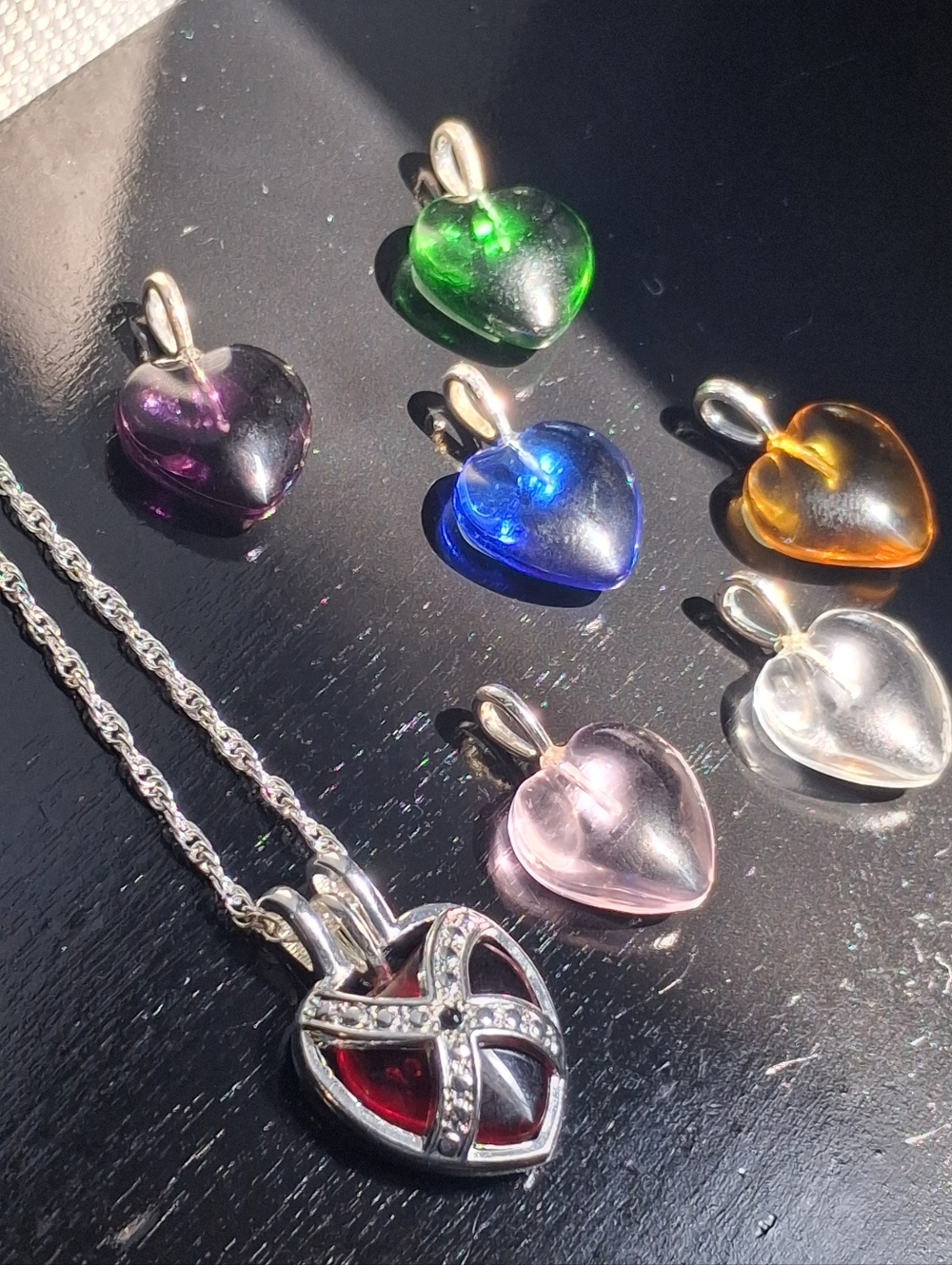 Vintage-Style Interchangeable Heart Open-Cage Locket Necklace, 7 Crystal Inserts